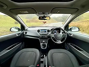 Used 2018 Hyundai i10 Premium Se Grey - Interior and Exterior details 4