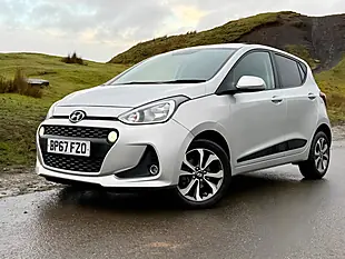 Used 2018 Hyundai i10 Premium Se Grey - Interior and Exterior details 6