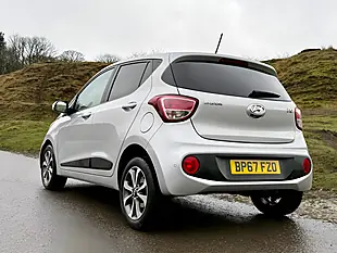 Used 2018 Hyundai i10 Premium Se Grey - Interior and Exterior details 9
