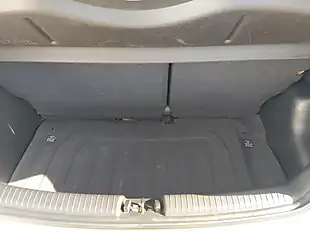 Used 2018 Hyundai i10 Premium Se Silver - Interior and Exterior details 11