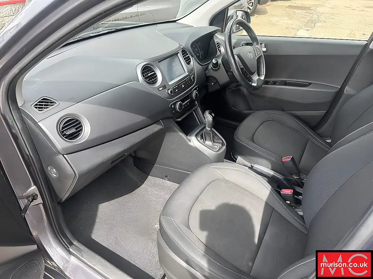 Used 2018 Hyundai i10 Premium Stardust Grey - Interior and Exterior details 17