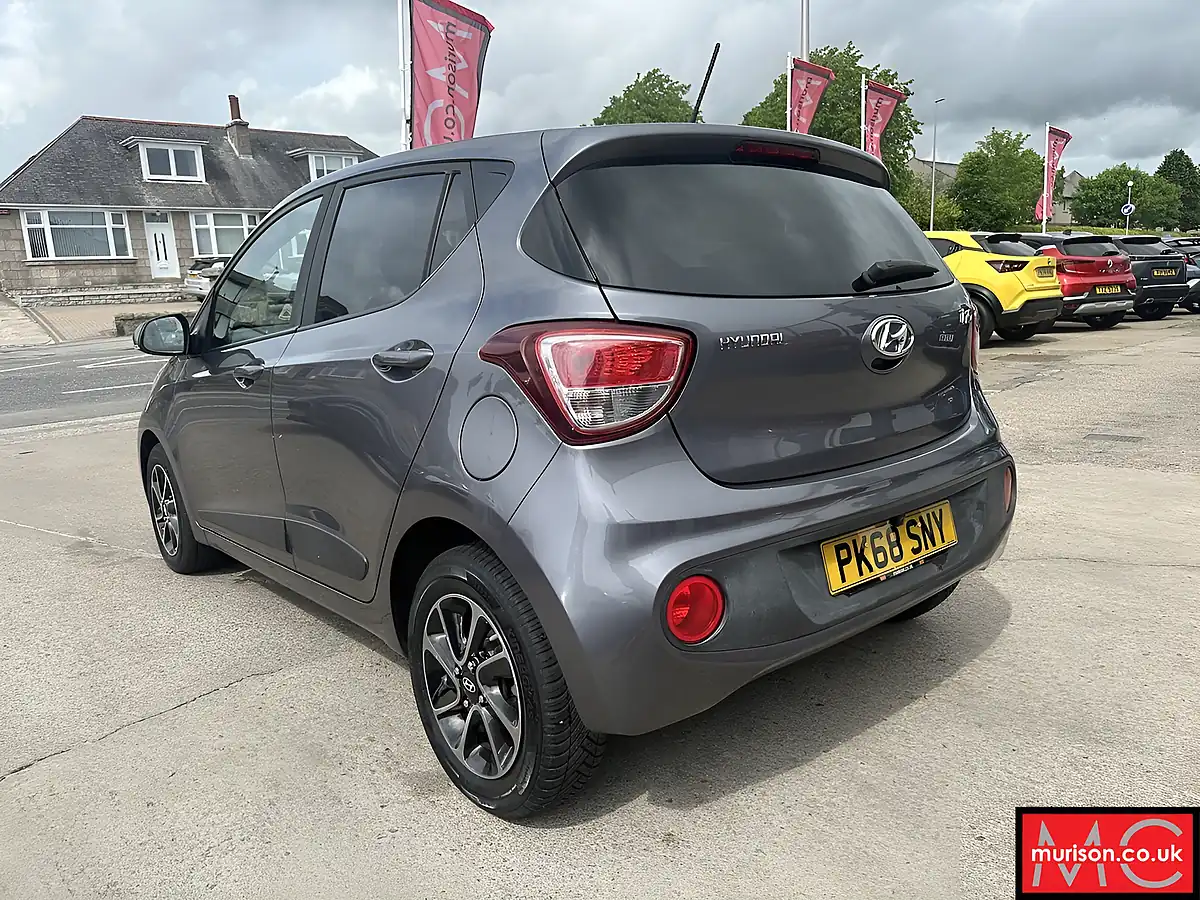 Used 2018 Hyundai i10 Premium Stardust Grey - Interior and Exterior details 9