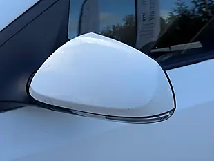 Used 2018 Hyundai I10 Premium White - Interior and Exterior details 17