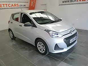 Used 2018 Hyundai i10 S Silver - Interior and Exterior details 3