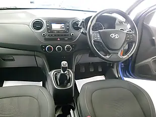 Used 2018 Hyundai i10 Se Blue - Interior and Exterior details 15