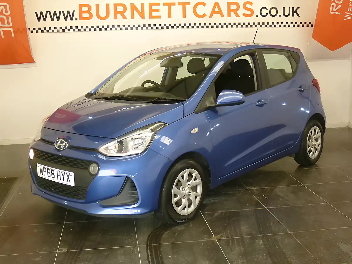 Used 2018 Hyundai i10 Se Blue - Interior and Exterior details 2