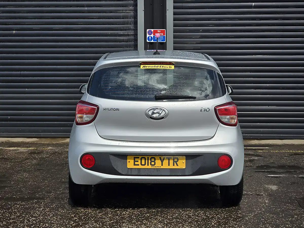 Used 2018 Hyundai I10 Se Grey - Interior and Exterior details 10