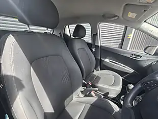 Used 2018 Hyundai I10 Se Grey - Interior and Exterior details 4