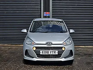 Used 2018 Hyundai I10 Se Grey - Interior and Exterior details 5