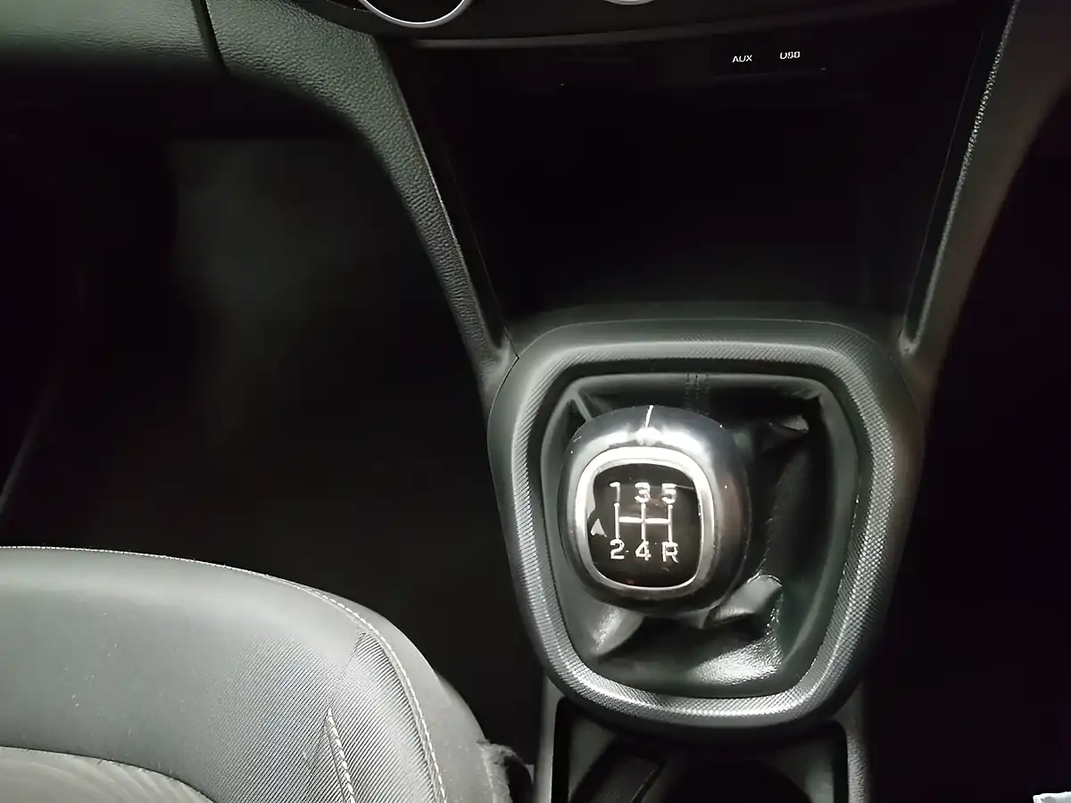 Used 2018 Hyundai I10 Se Grey - Interior and Exterior details 17