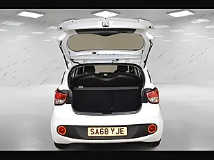 Used 2018 Hyundai i10 Se Hatchback 5dr Polar White - Interior and Exterior details 12