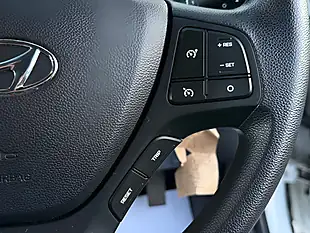 Used 2018 Hyundai i10 Se Polar White - Interior and Exterior details 18