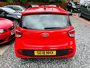 Used 2018 Hyundai i10 Se Red - Interior and Exterior details 4