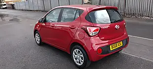 Used 2018 Hyundai i10 Se Red - Interior and Exterior details 5