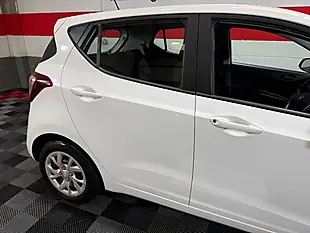 Used 2018 Hyundai i10 Se White - Interior and Exterior details 4