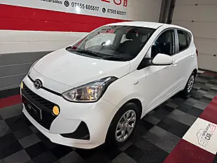 Used 2018 Hyundai i10 Se White - Interior and Exterior details 6
