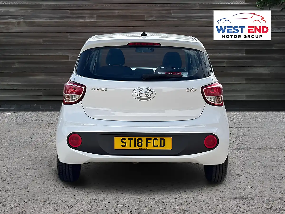 Used 2018 Hyundai i10 Se White - Interior and Exterior details 4