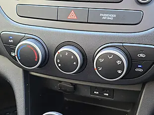 Used 2018 Hyundai i10 Se White - Interior and Exterior details 11