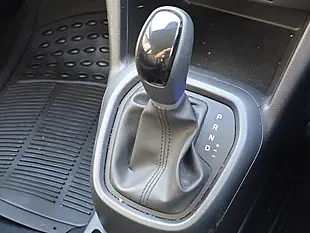 Used 2018 Hyundai i10 Se White - Interior and Exterior details 12