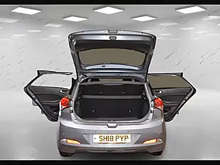 Used 2018 Hyundai i20 Go! Se Stardust Grey - Interior and Exterior details 9
