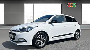 Used 2018 Hyundai I20 Go! Se White - Interior and Exterior details 15