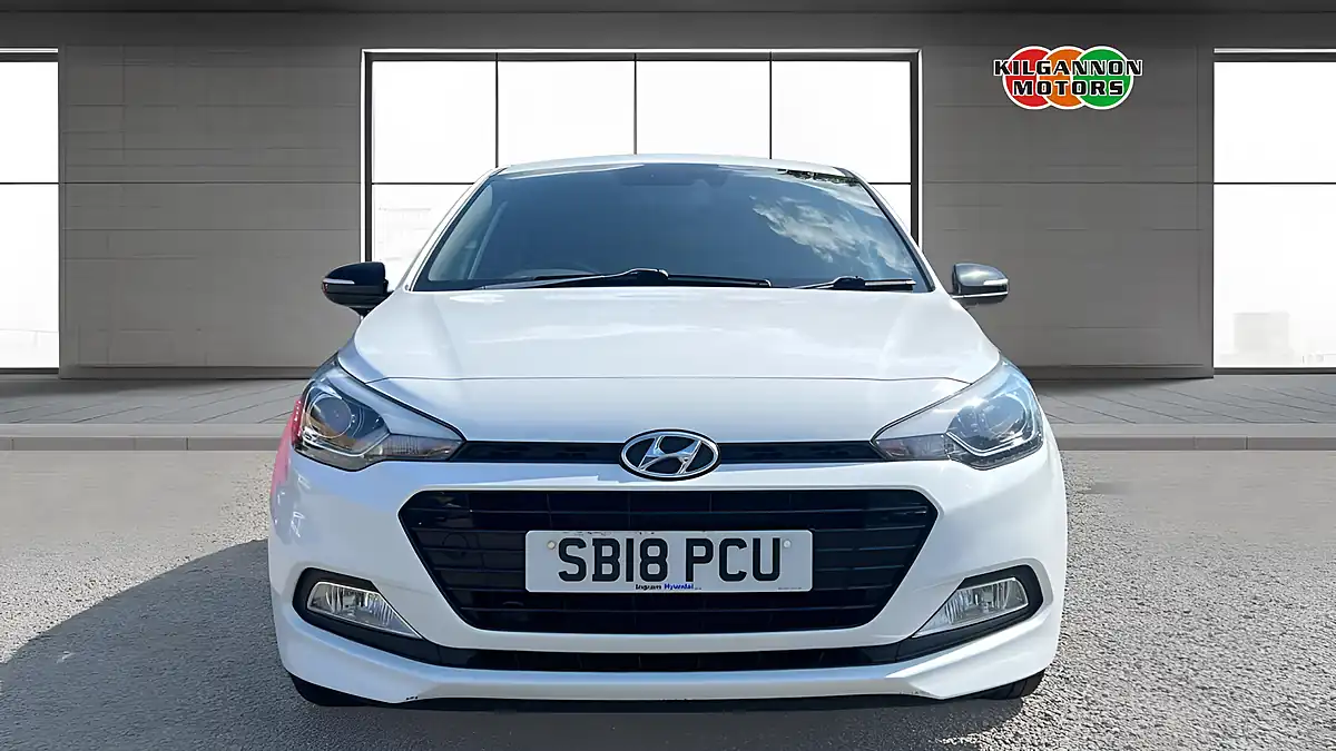 Used 2018 Hyundai I20 Go! Se White - Interior and Exterior details 4