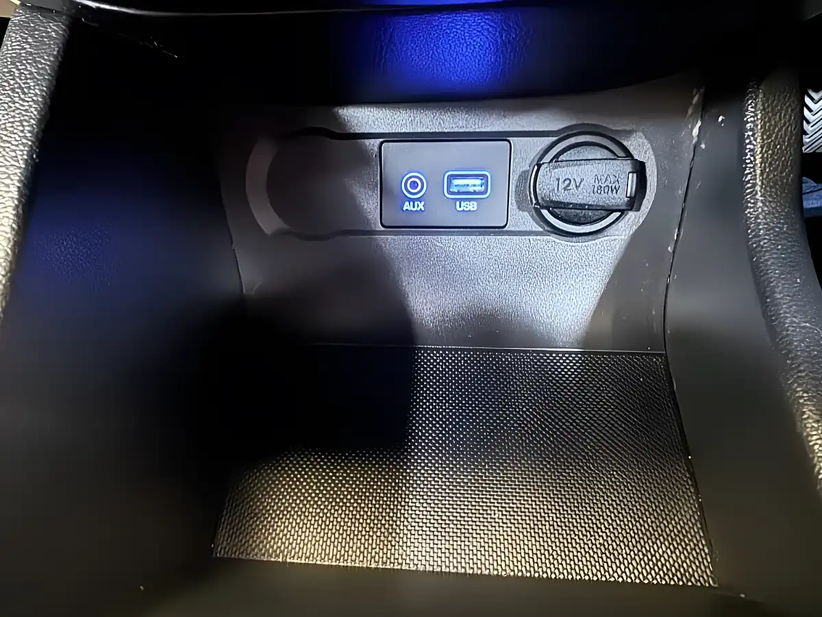 Used 2018 Hyundai I20 Go! Se White - Interior and Exterior details 17