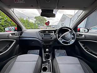 Used 2018 Hyundai i20 Premium Nav Tomato Red - Interior and Exterior details 6
