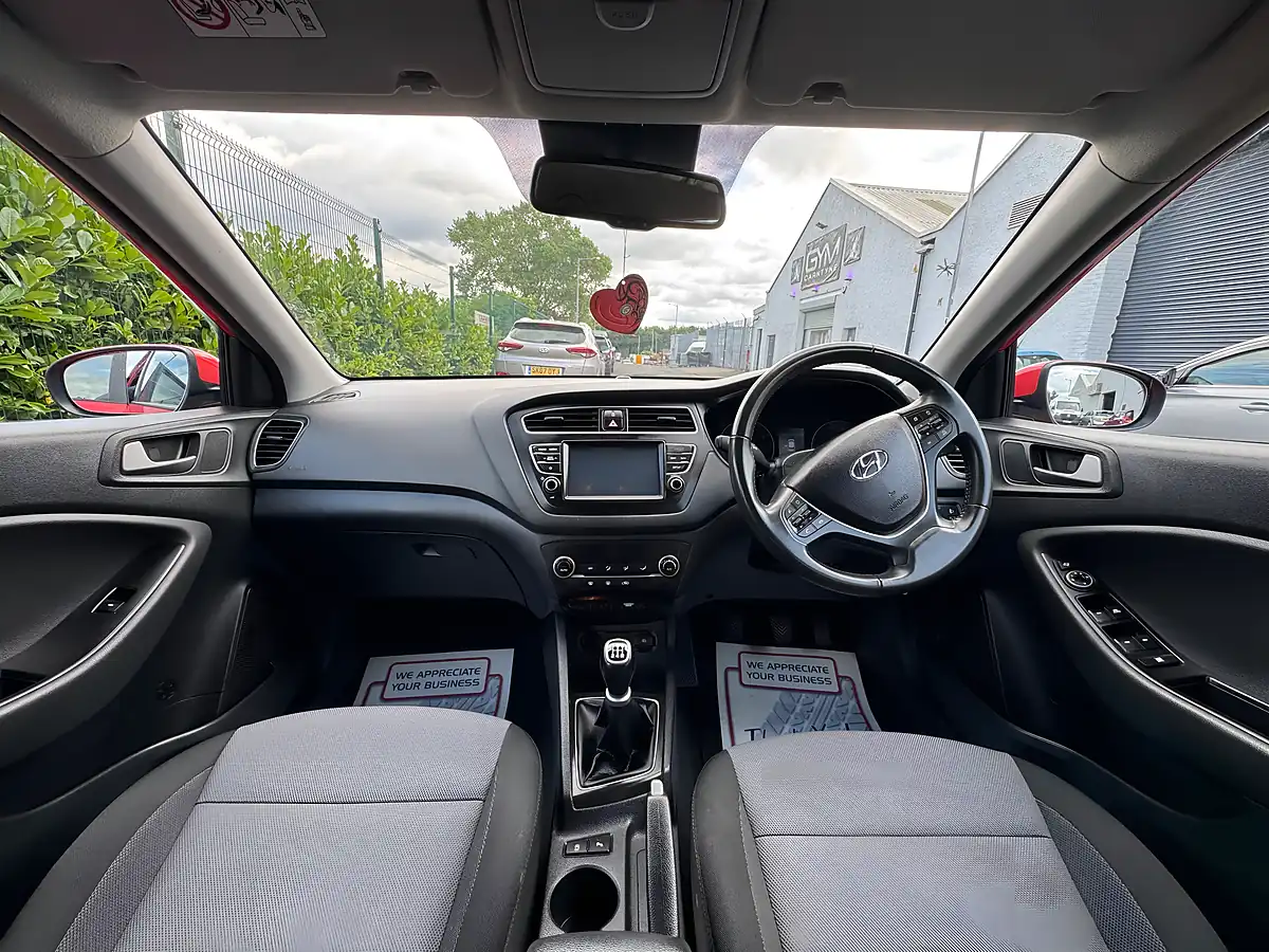 Used 2018 Hyundai i20 Premium Nav Tomato Red - Interior and Exterior details 6