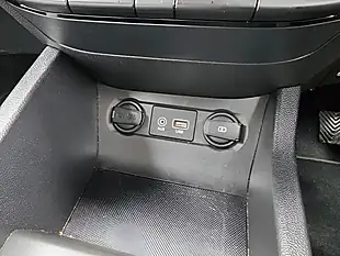 Used 2018 Hyundai I20 Premium Nav White - Interior and Exterior details 20
