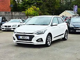 Used 2018 Hyundai I20 Premium Nav White - Interior and Exterior details 4