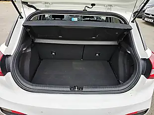 Used 2018 Hyundai I20 Premium Nav White - Interior and Exterior details 9