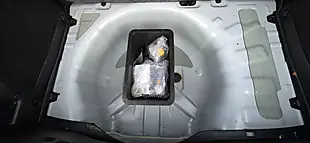 Used 2018 Hyundai I20 S-Connect White - Interior and Exterior details 19