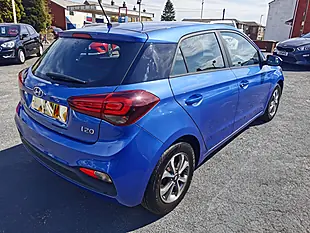 Used 2018 Hyundai I20 Se Launch Edition Champion Blue - Interior and Exterior details 6