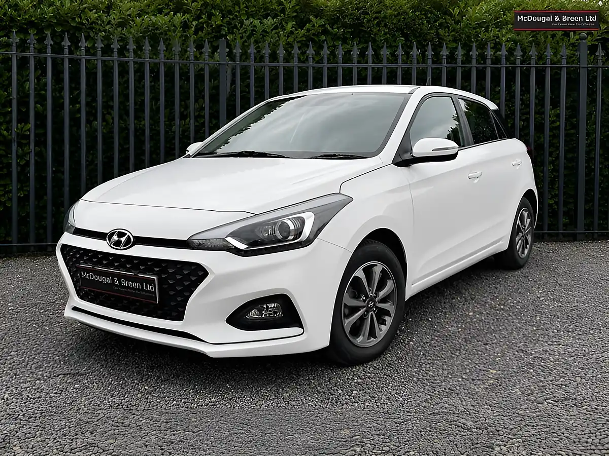 Used 2018 Hyundai i20 Se Launch Edition White - Front View