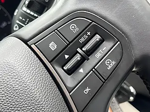 Used 2018 Hyundai i20 Se Launch Edition White - Interior and Exterior details 17