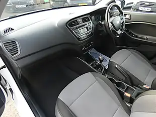 Used 2018 Hyundai i20 Se White - Interior and Exterior details 19