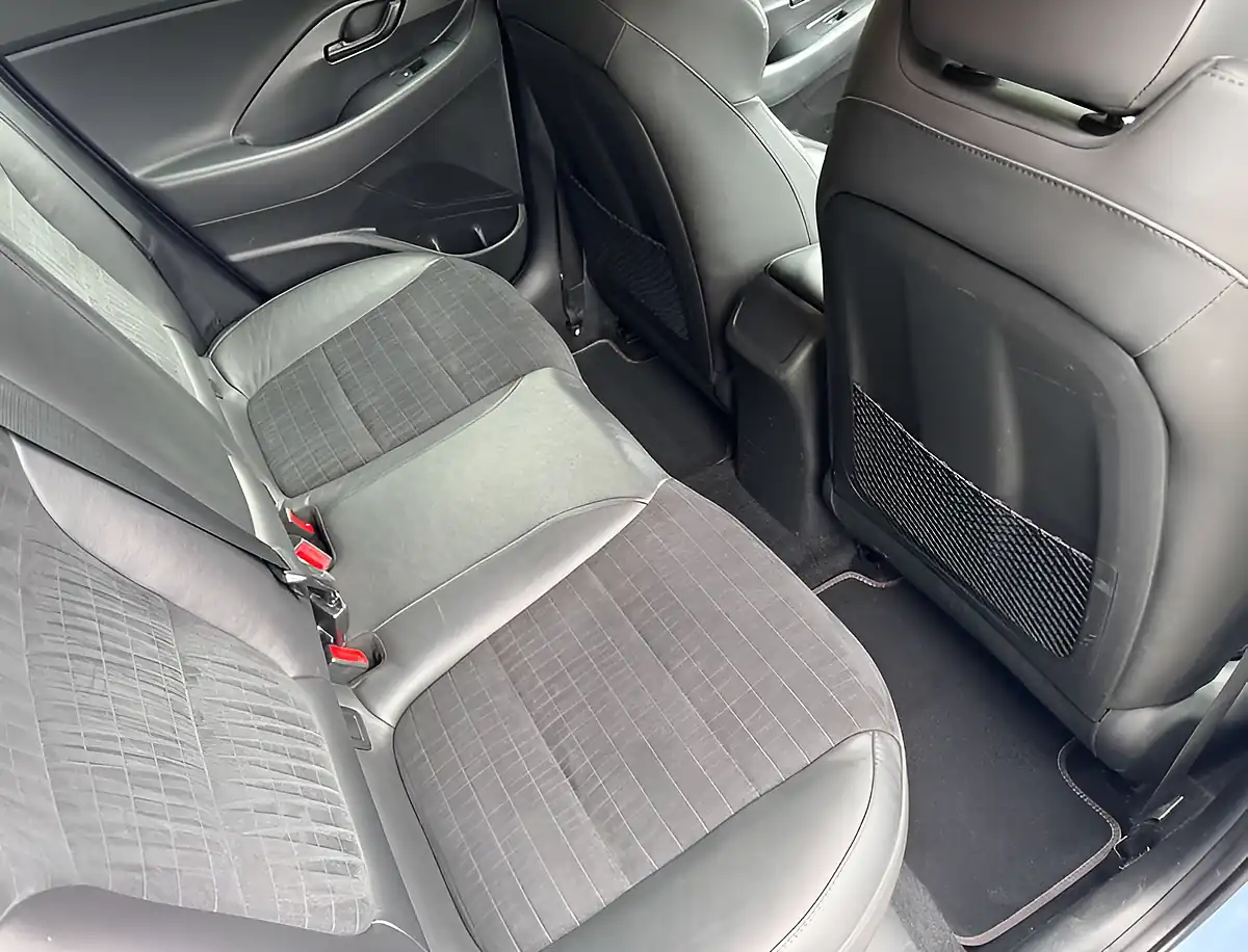 Used 2018 Hyundai i30 N Performance Performance Blue - Interior and Exterior details 17