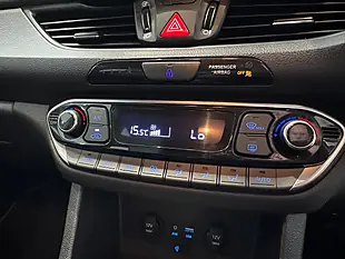 Used 2018 Hyundai i30 N Performance White - Interior and Exterior details 14