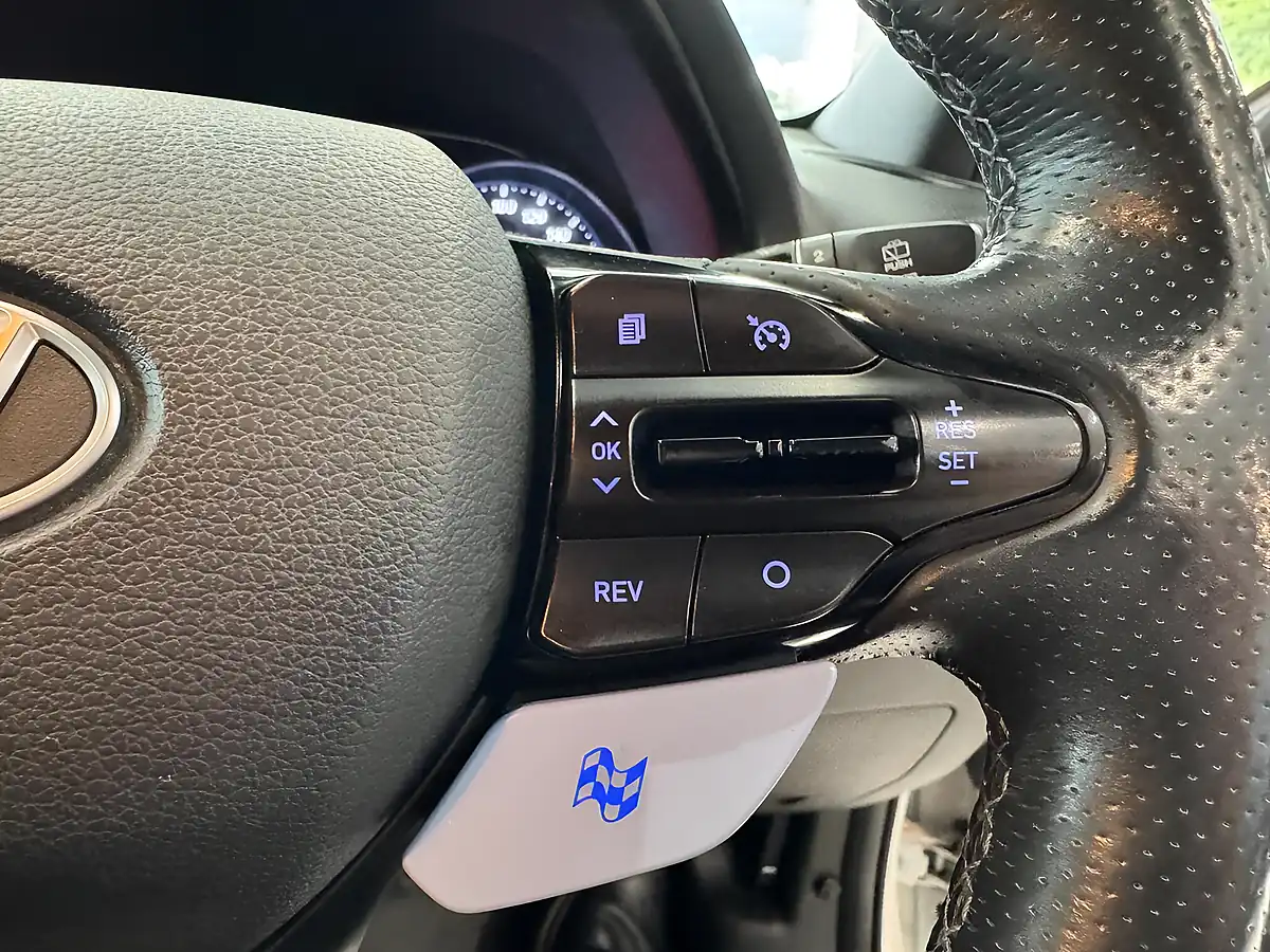 Used 2018 Hyundai i30 N Performance White - Interior and Exterior details 16