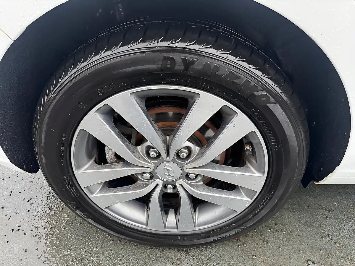 Used 2018 Hyundai I30 Se Edition White - Interior and Exterior details 16