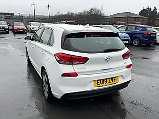 Used 2018 Hyundai I30 Se Edition White - Interior and Exterior details 5