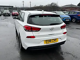 Used 2018 Hyundai I30 Se Edition White - Interior and Exterior details 6