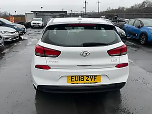 Used 2018 Hyundai I30 Se Edition White - Interior and Exterior details 7