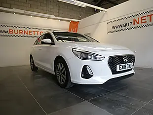 Used 2018 Hyundai i30 Se White - Interior and Exterior details 9