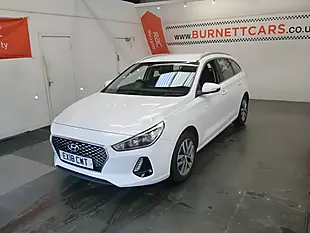 Used 2018 Hyundai i30 Se White - Interior and Exterior details 5