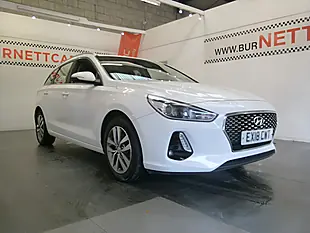 Used 2018 Hyundai i30 Se White - Interior and Exterior details 9