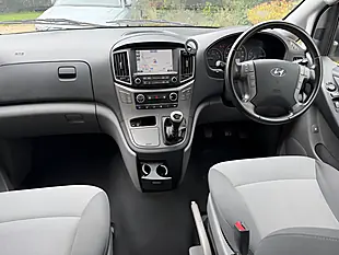 Used 2018 Hyundai I800 Se Nav Black - Interior and Exterior details 12