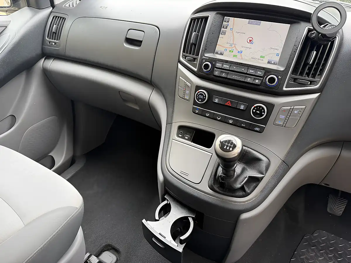 Used 2018 Hyundai I800 Se Nav Black - Interior and Exterior details 15
