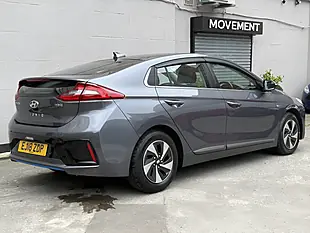 Used 2018 Hyundai Ioniq HEV Prem Grey - Interior and Exterior details 4